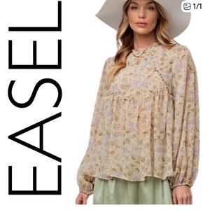 244:  EASEL NWT TOP HONEY LAVENDER (R1)